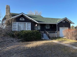 608 E Fox Farm Rd, Cheyenne, WY 82007