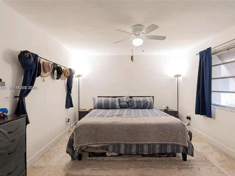 9490 SW 77th Ave #N1 — Photo 10