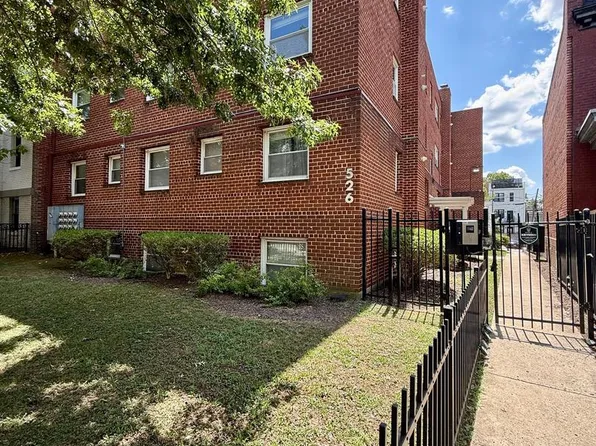 526 Kenyon St NW APT 201, Washington, DC 20010