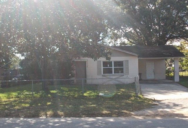 1st image of 15013 Jeanie Ln