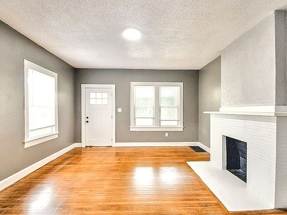 2nd image of 4245 N College Ave