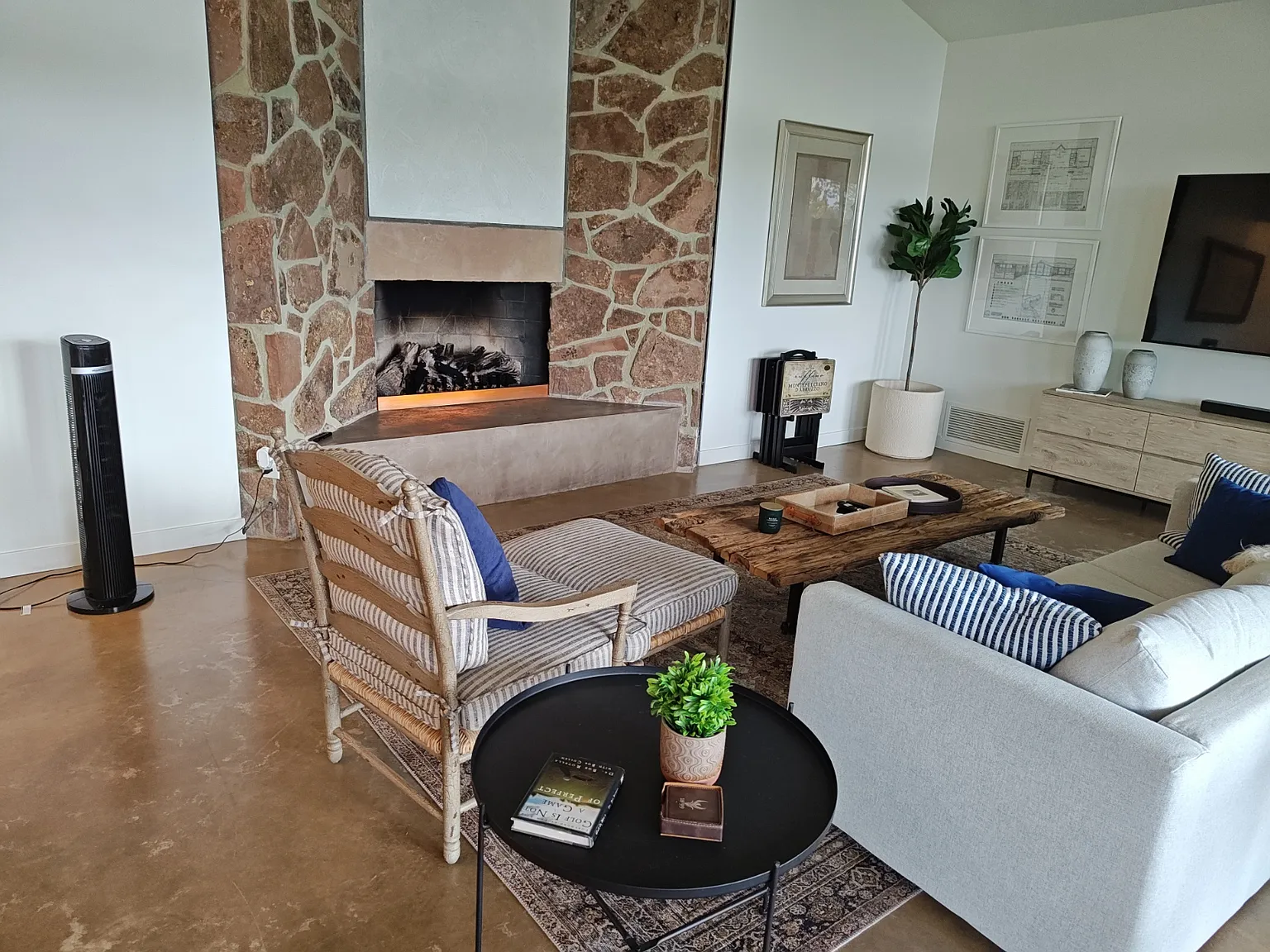 2 bed, 1634 sqft, $3,000 — Photo 4
