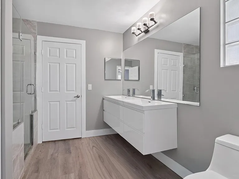 6544 Adriatic Way — Photo 16