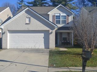 8117 Birchfield Dr, Indianapolis, IN 46268