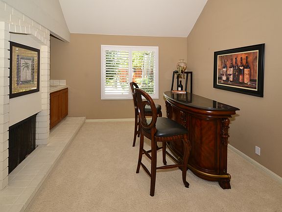 4th image of 2572 Sanderling Dr