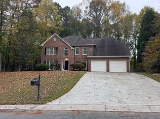 3003 Summer Point Dr, Woodstock, GA 30189
