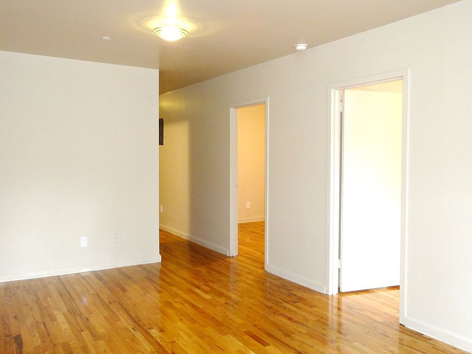 1st image of 165 E 115th St APT 2A