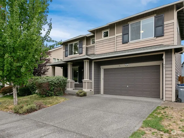 907 207th Street SW, Lynnwood, WA 98036