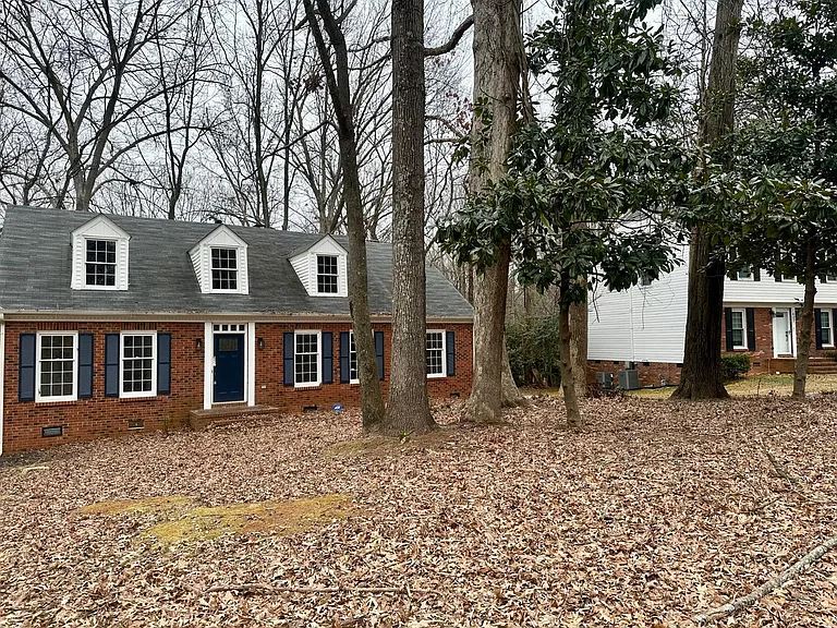 1401 Longbrook Dr — Photo 19