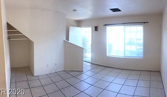 2nd image of 2225 Sleepy Ct