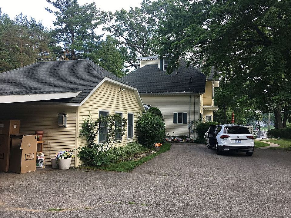 1st image of 60 W Park St