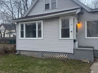 8 Laurel St, Rochester, NY 14606