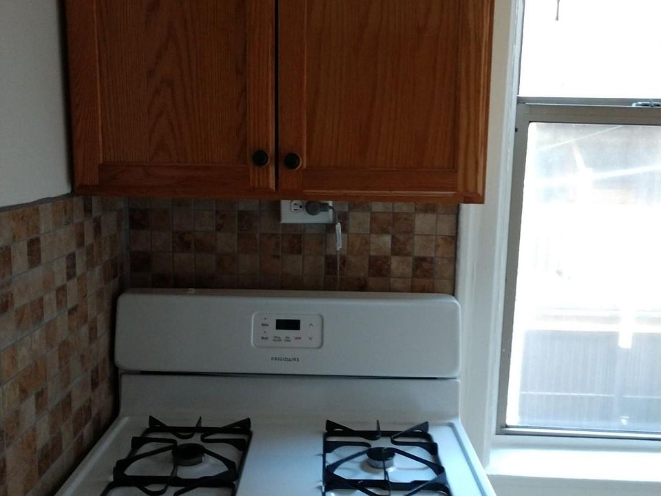 1st image of 1365 W Estes Ave APT 3n