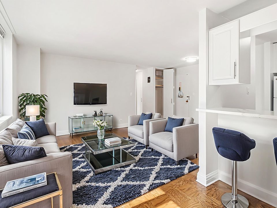 1st image of 400 E 71st St APT 9U
