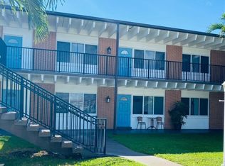 124 Yacht Club Dr #8, North Palm Beach, FL 33408