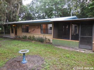 17 SE 73rd Ter, Gainesville, FL 32641