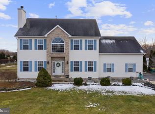 14 Hazelnut Ln, New Egypt, NJ 08533