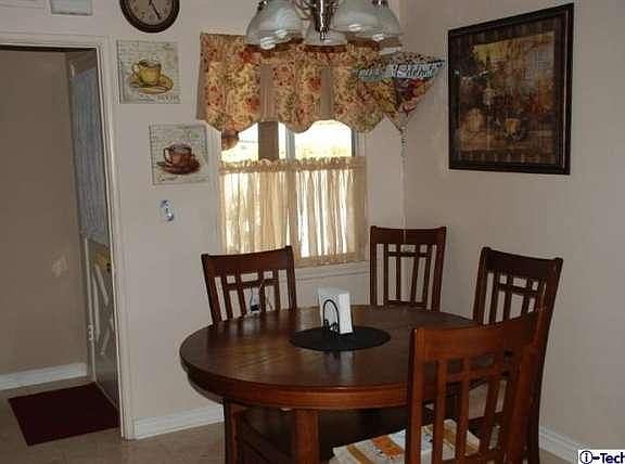 3rd image of 10837 Sevenhills Dr