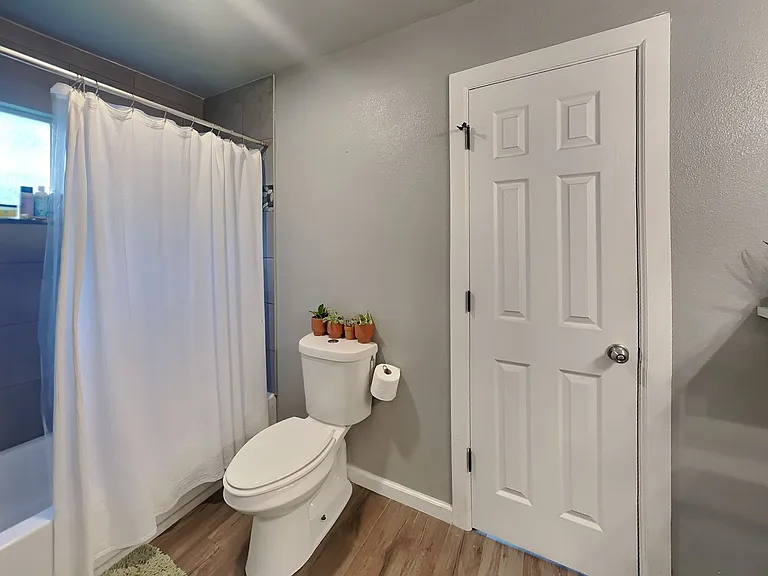 3025 Delaware Trl — Photo 10