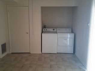 24 Beau Rivage Dr, Glassboro, NJ 08028