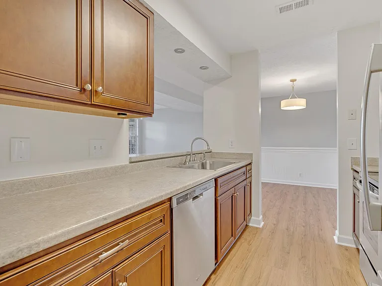 151 N Timber Dr — Photo 7