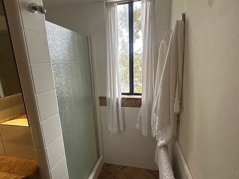 2913 Union St #1/2 — Photo 8