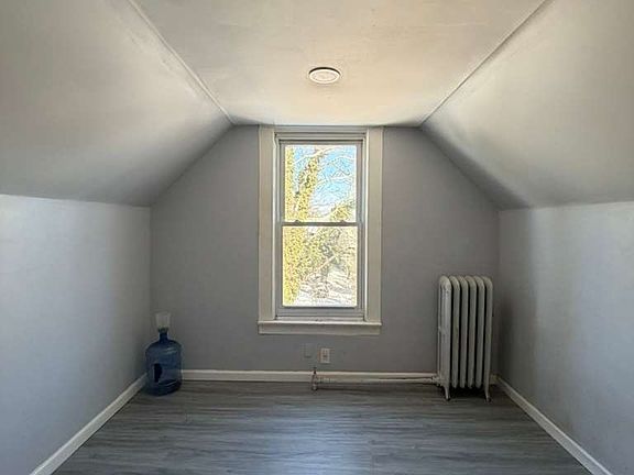 5th image of 21 Wade St #3