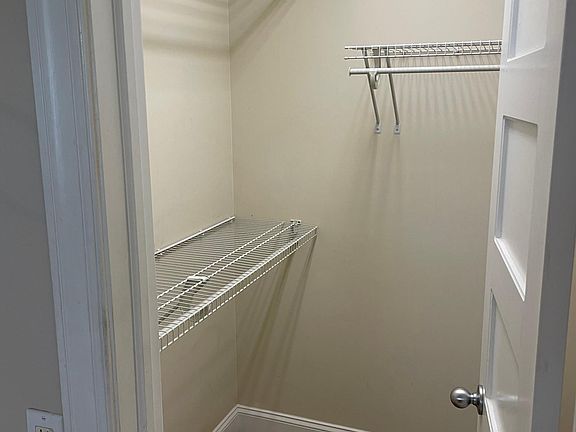 3rd image of 108 Highland Ave
