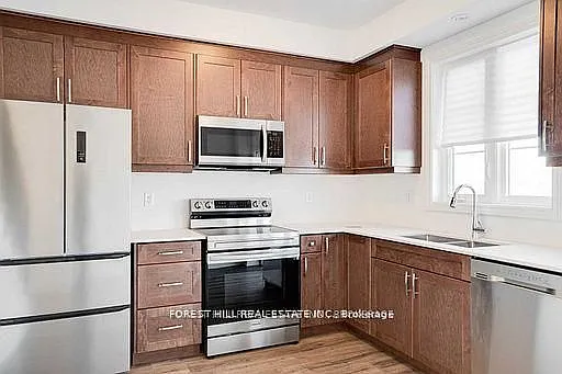 575 Woodward Ave #18 — Photo 9