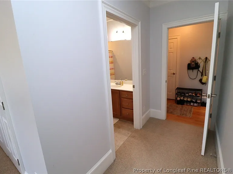 933 Portstewart Dr — Photo 24