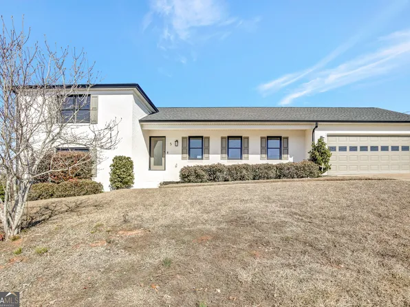 5 Colonial Dr, Newnan, GA 30263