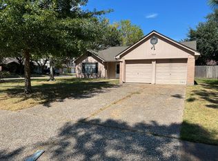 7203 Echo Pines Dr, Humble, TX 77346