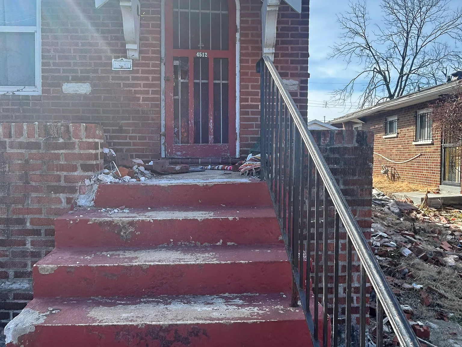 2 bed, 798 sqft, $100 — Photo 2