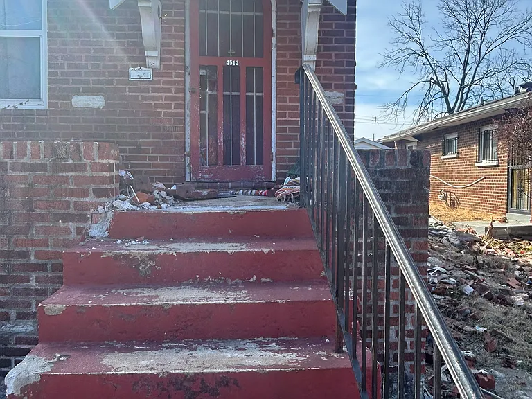 4512 Ashland Ave — Photo 2
