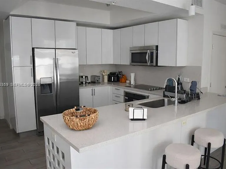 999 SW 1st Ave #CU-2214 — Photo 6