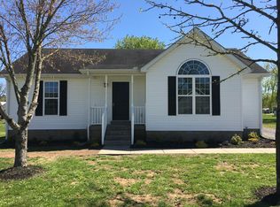 702 Seaton Ct, La Vergne, TN 37086
