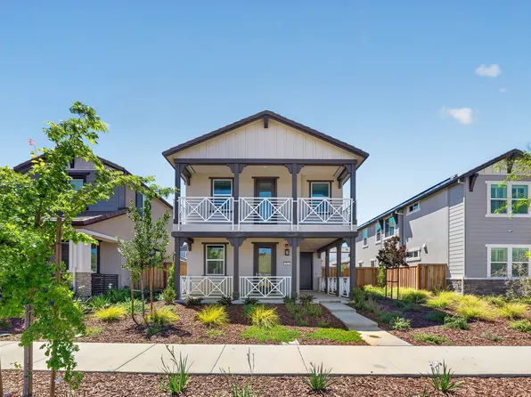 306 National Garden Ln, Vacaville, CA 95687