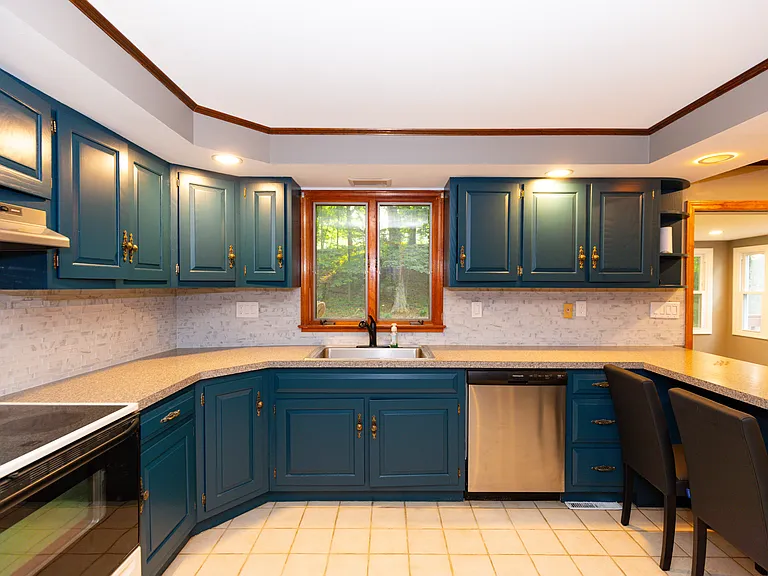 45 Renshaw Rd — Photo 12