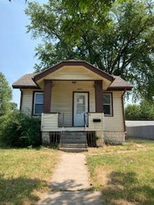 6007 N 42nd St, Omaha, NE, 68111