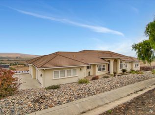 330 Taryn Ct, Hollister, CA