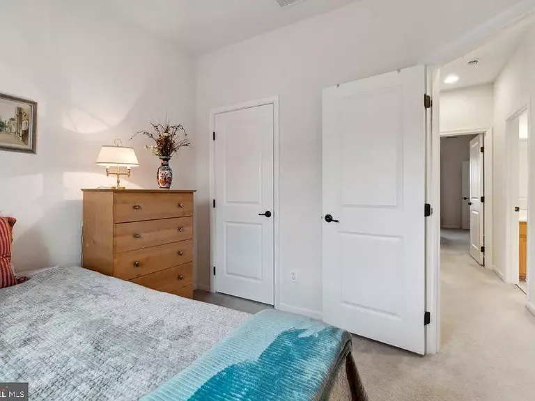 1280 Rannoch Ln — Photo 30
