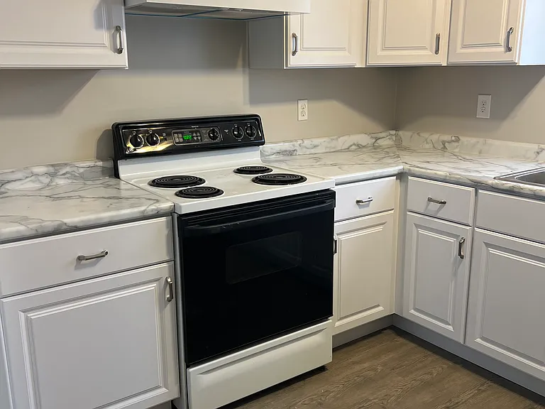 532 Bright Ave #3 — Photo 1