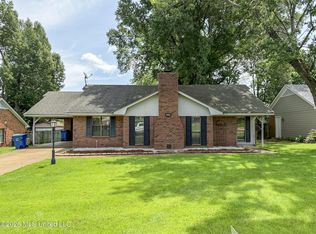 6406 Cherokee Dr, Olive Branch, MS 38654