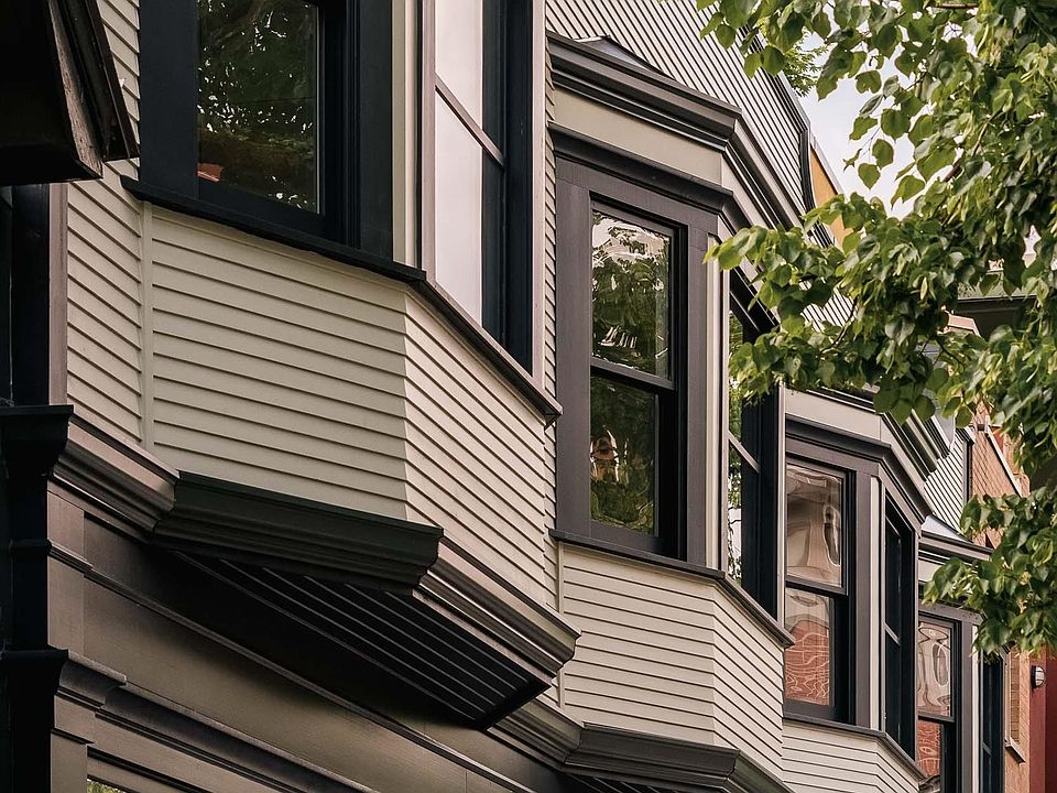 1st image of 3493 Commercial St #202