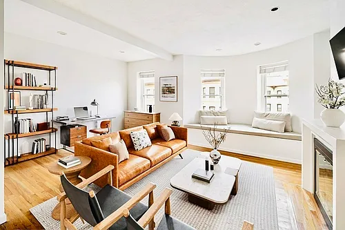 11 Albemarle St #3 Photo 1