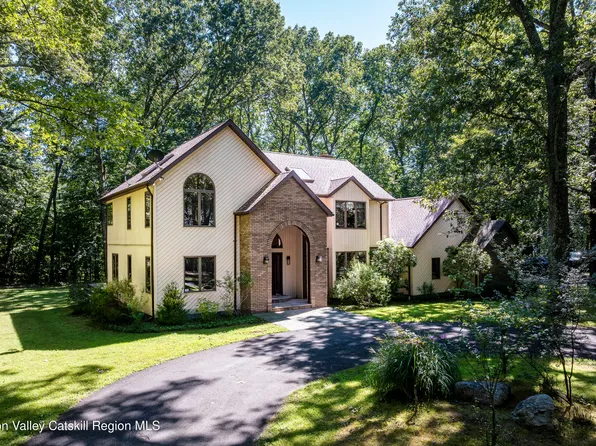 988 Route 32, Tillson, NY 12486