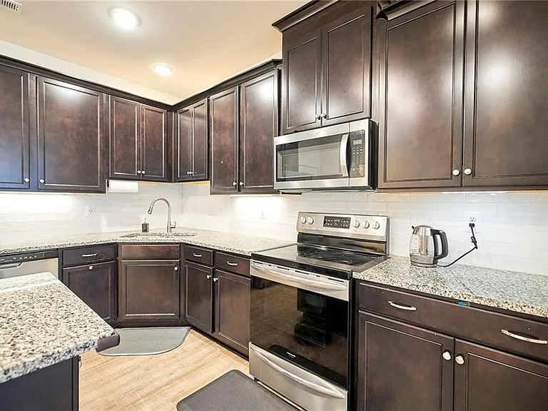 4315 Broad Hill Dr #AA — Photo 16