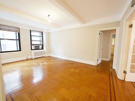 5th image of 235 W 76th St #11C1