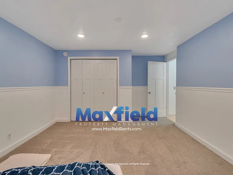 11670 S Hidden Valley Blvd — Photo 23