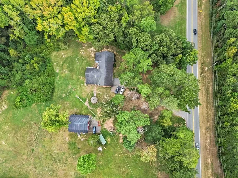 1646 Highway 92 N — Photo 58